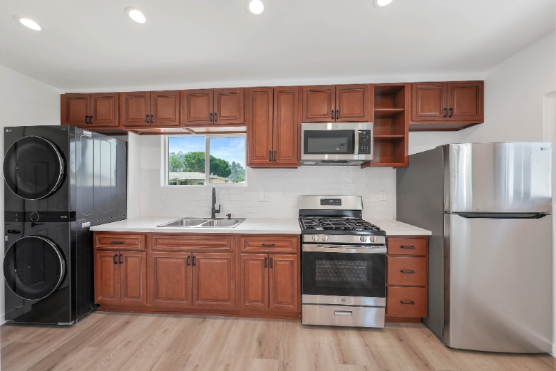 Building Photo - 510 E Palmer Ave