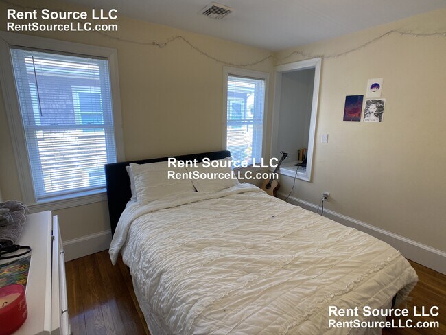 Building Photo - 80 Ten Hills Rd