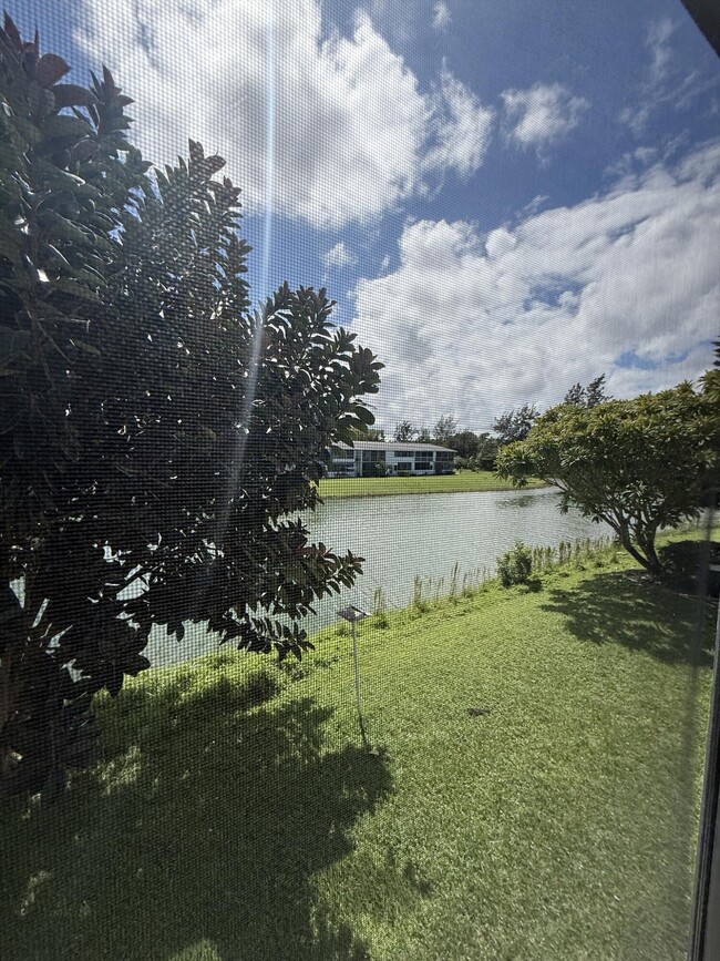 Building Photo - 89 Northampton S