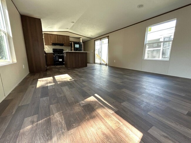 Building Photo - 87 Harvest Cir