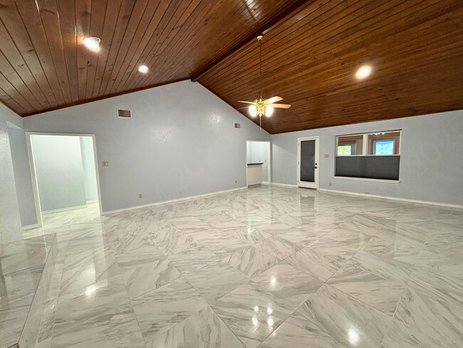 Building Photo - 6318 Firestone Pkwy