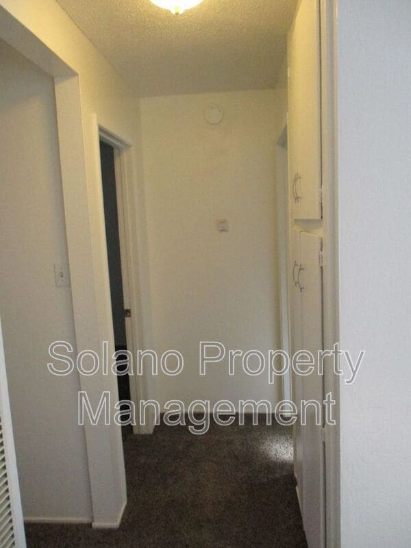 Building Photo - 1116 Union Ave