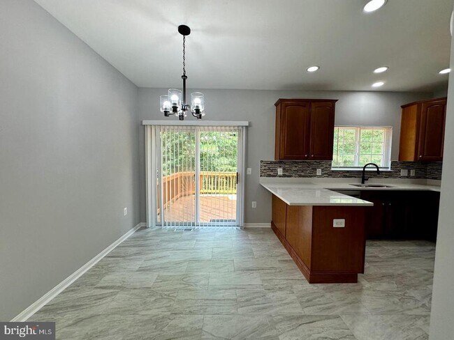 Building Photo - 15503 Kennett Square Way