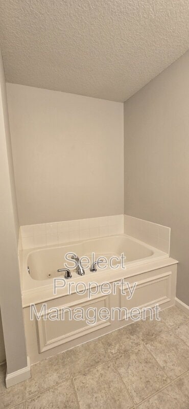 Building Photo - 2702 Ascension Ct