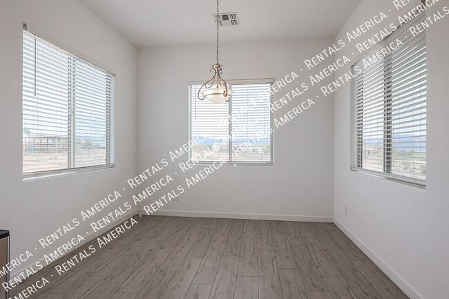 Building Photo - 16720 E Melanie Dr