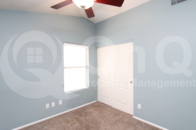 Building Photo - 20906 N 38th St