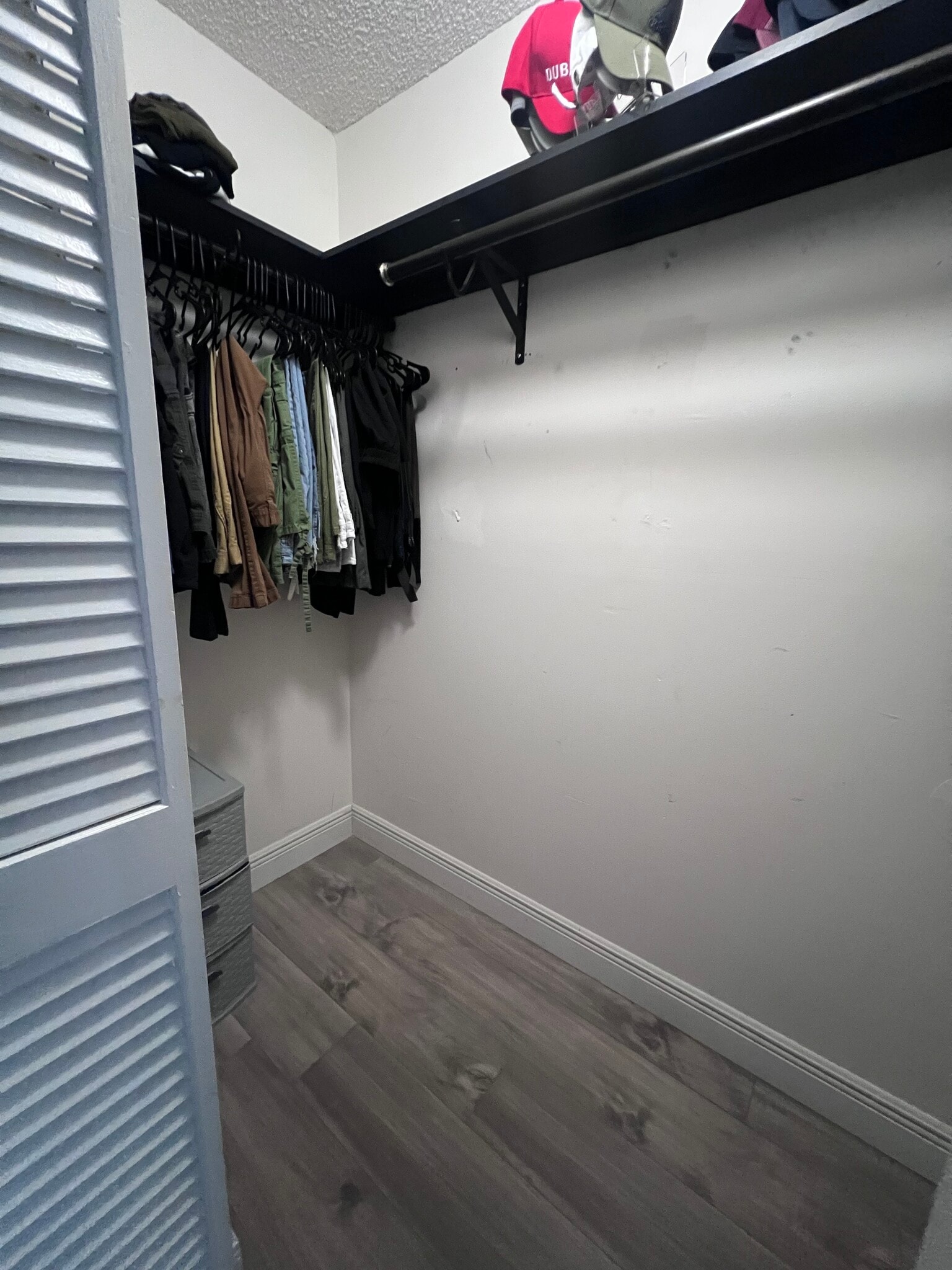 Building Photo - 6104 Channel Dr