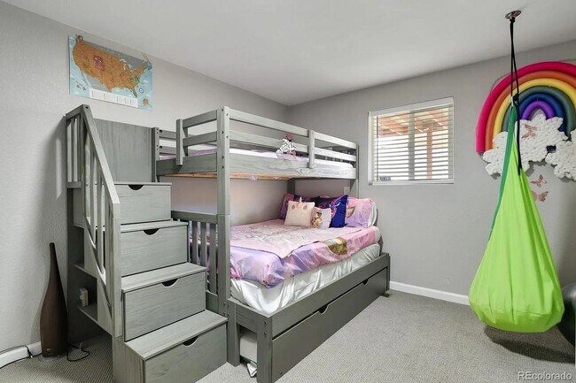 Building Photo - 4 Bedroom Single Family Home in Denver