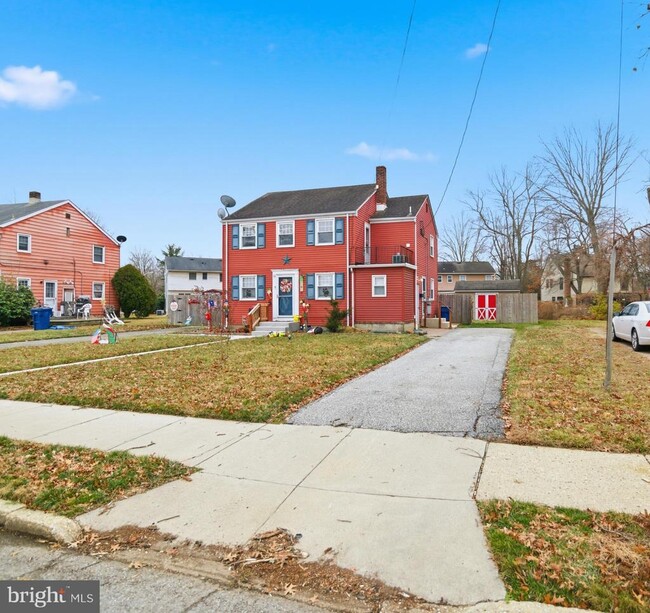 Building Photo - 40 Lee St