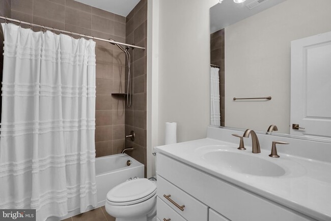 Building Photo - 14470 Nebbiolo Dr