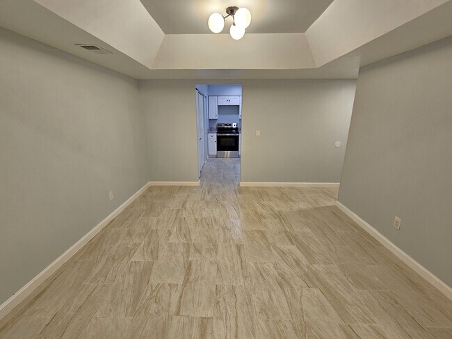 Building Photo - 35 Summercreek Dr