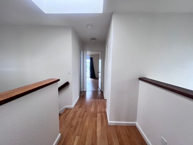 Building Photo - Two Story 3 Bed/Bath Single Family Home In Milpitas, Ca. For Rent!!! $500 OFF FRIST MONTHS RENT!