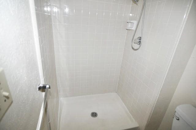 Building Photo - 6701 Oriole Ct