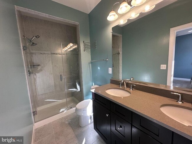 Building Photo - 3697 Ambrose Hills Rd