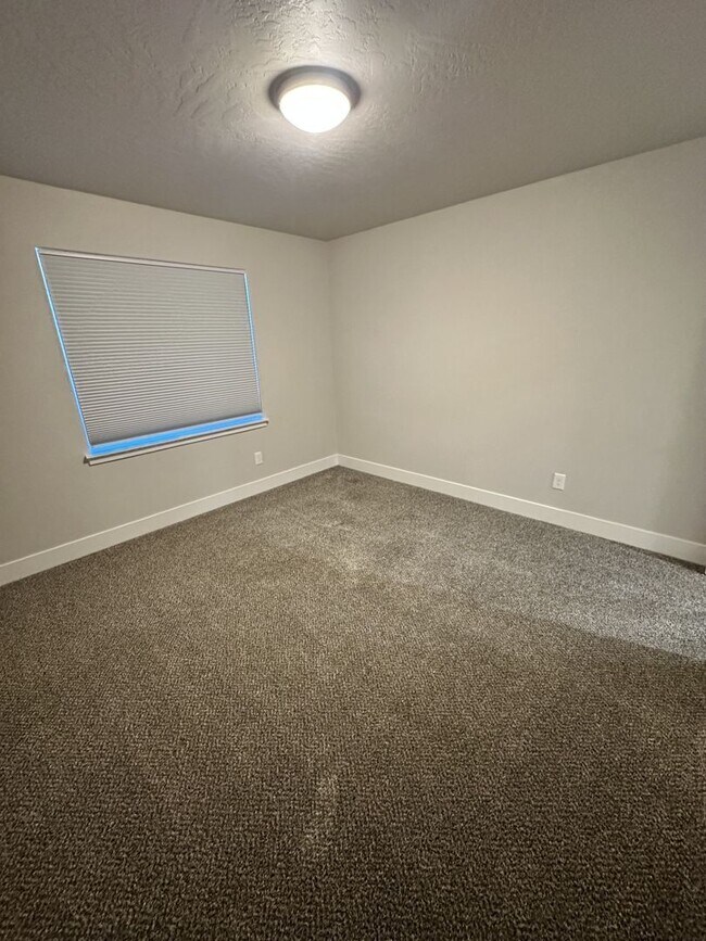 Building Photo - Beautiful 3-Bedroom, 2 Bath Home in Pasco!