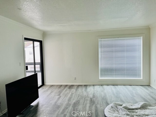 Building Photo - 638 3rd St
