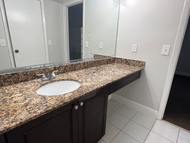 Building Photo - 11552 NW 39th St