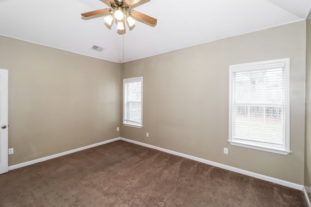 Building Photo - 2680 Bending Elm Dr