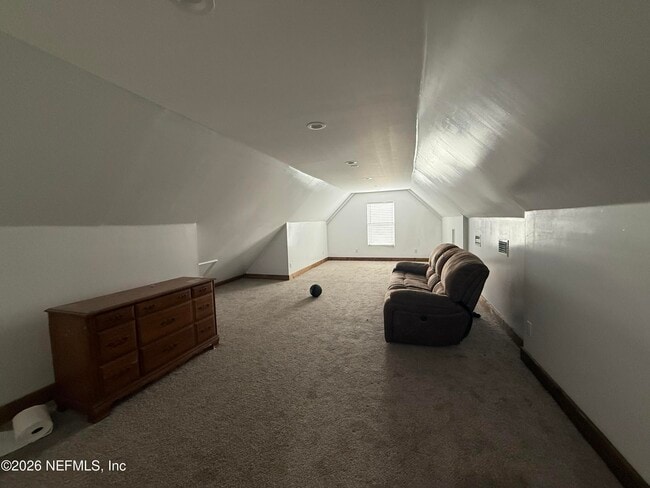 Building Photo - 10933 N Runway Cir