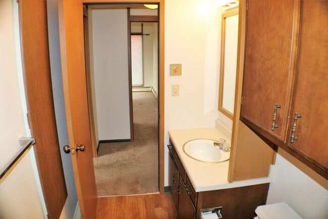 Building Photo - $1,300 | 2 Bedroom, 1 Bathroom House | Pet Friendly* | Available for an July 1st, 2026 Move In!