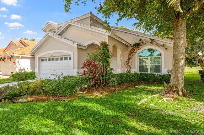 Building Photo - 2650 Fairway Cove Ct