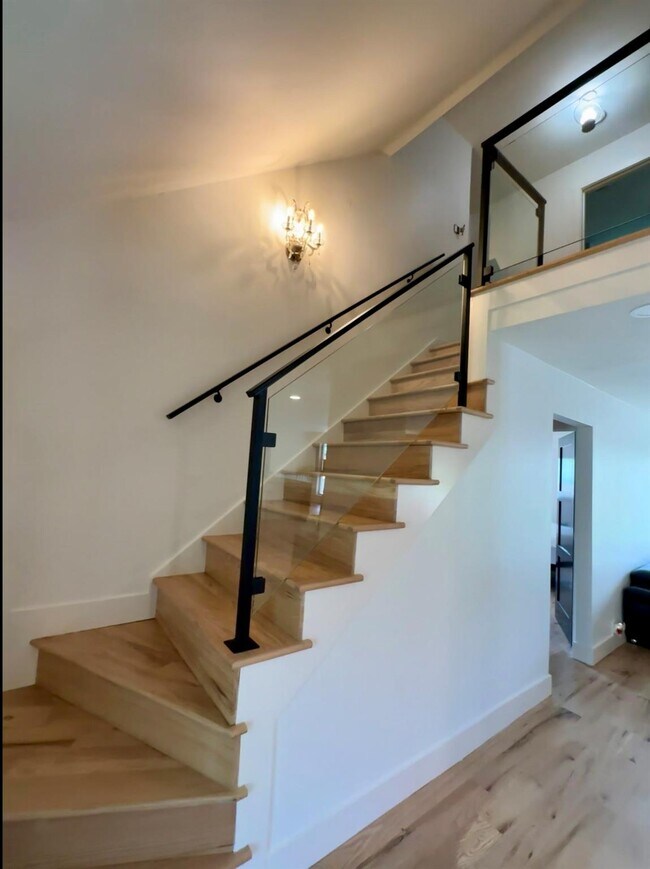 Building Photo - 7806 Rolling Acres Dr