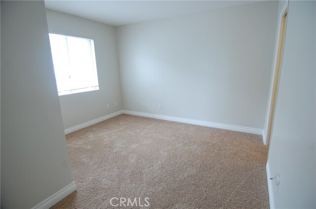 Building Photo - 142 W Marquita