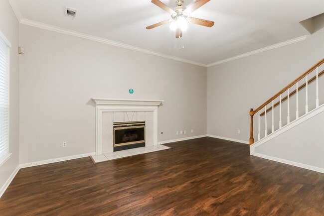 Building Photo - 18622 Sandelford Dr