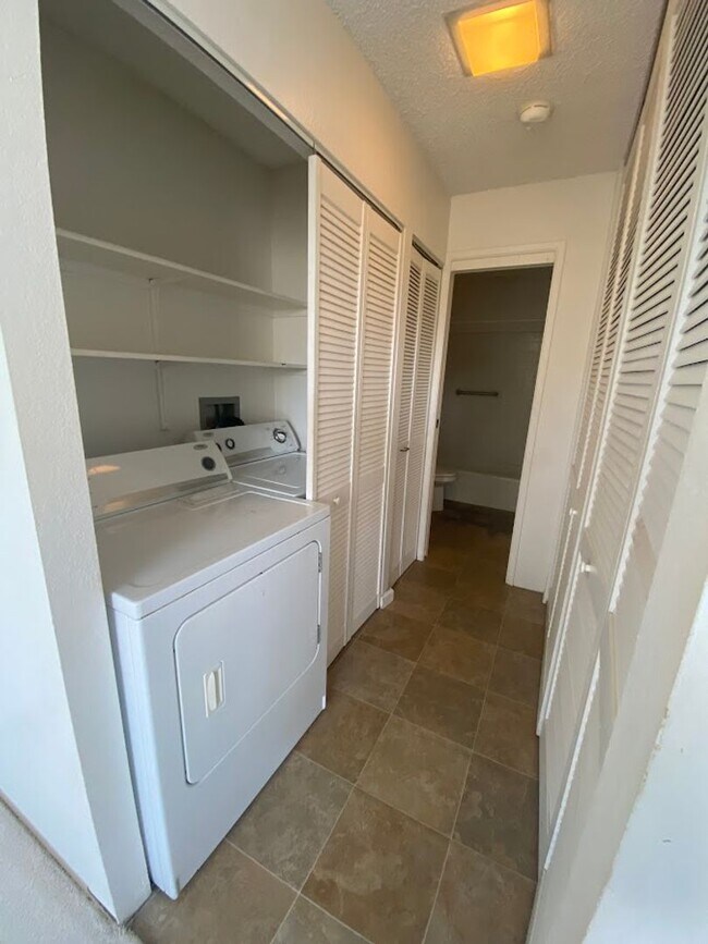 Building Photo - 168MCC