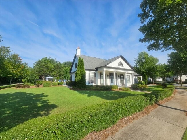 Building Photo - 2104 McFarlin Ln