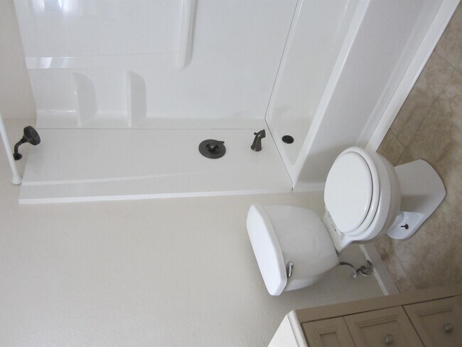 Building Photo - 3440 SW Alice St