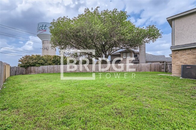Building Photo - 7404 Rutgers Cir