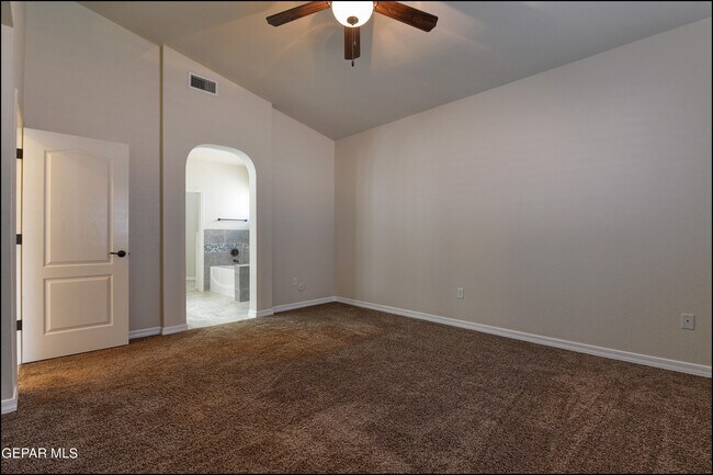 Building Photo - 14319 Owl Point Ave