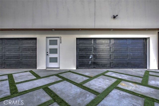 Building Photo - 5648 Cartwright Ave