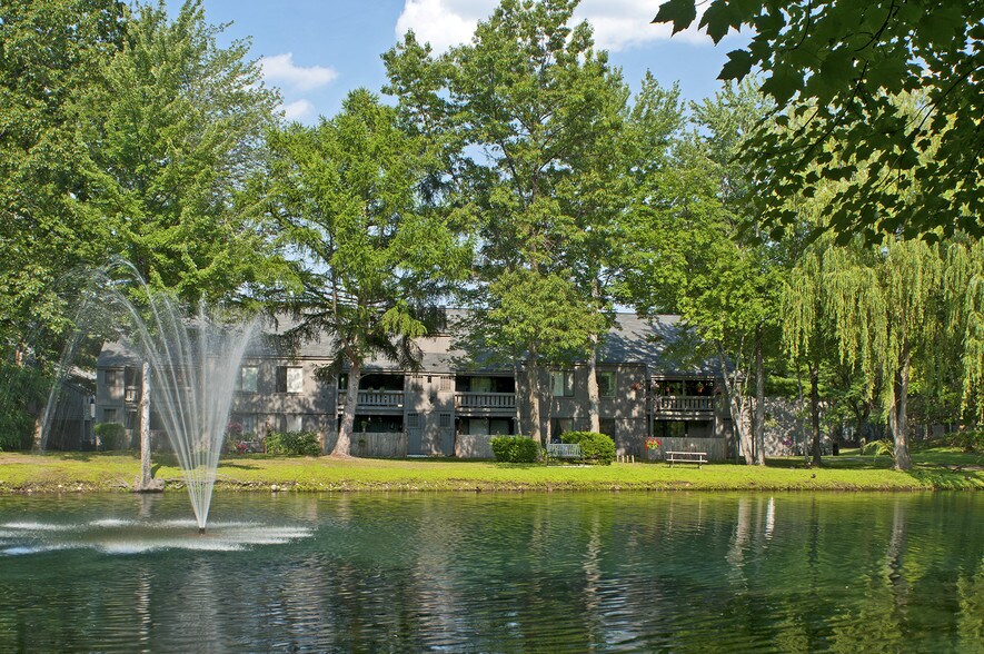 Woodlake Apartments 55 Woodlake Rd Albany NY 12203 Apartment Finder