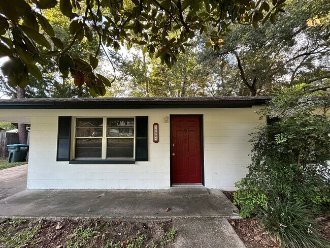 Building Photo - 13904 NW 142 Pl