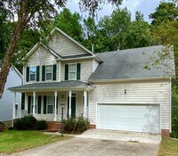 Building Photo - 2425 Laurel Falls Ln