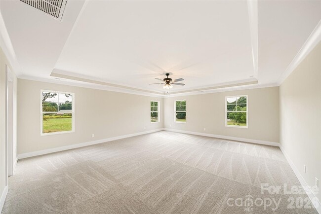 Building Photo - 818 N Rocky River Rd