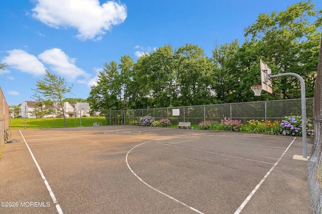 Building Photo - 280 Fairfield Pl