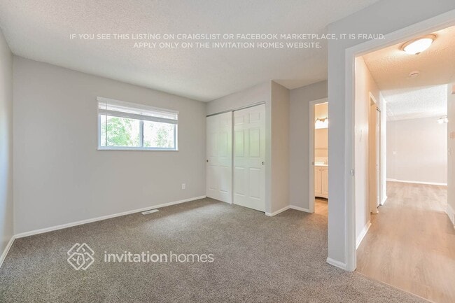 Building Photo - 4630 S Braun Ct