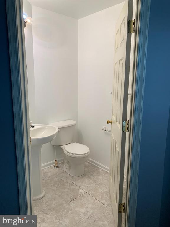 Building Photo - 47 Quince Tree Dr
