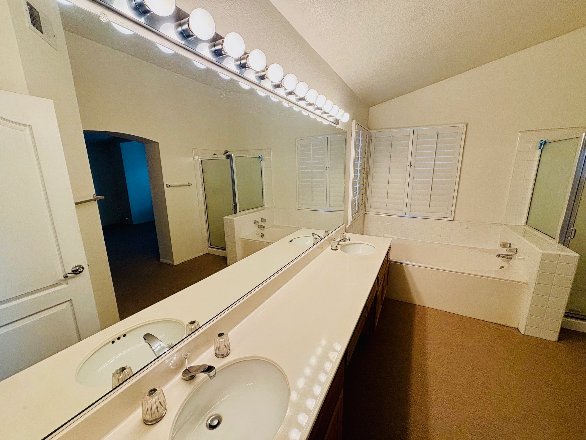 Building Photo - 3108 Tourmaline Ln