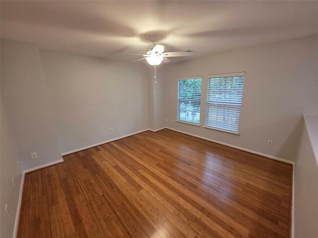 Building Photo - 135 N Dreamweaver Cir