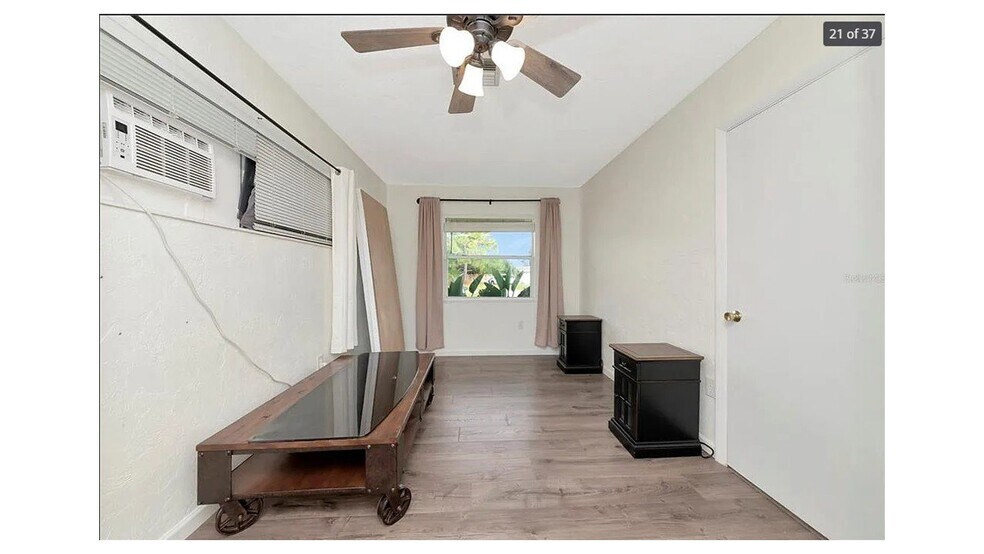 Building Photo - 6412 47th Ave E