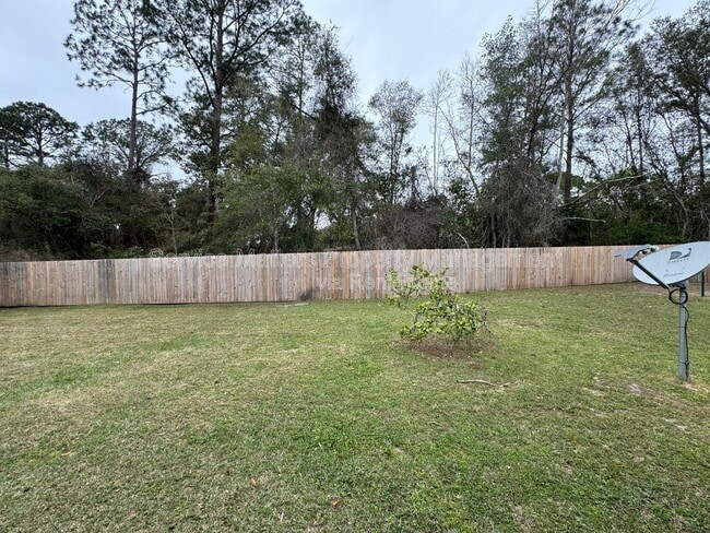 Building Photo - 481 N Fairfield Dr