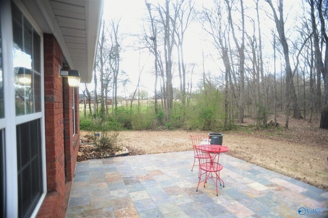 Building Photo - 139 Timberlake Dr