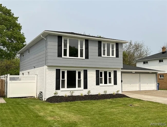 Front of House - 198 Garden Pky