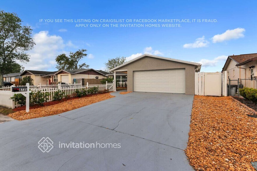 Building Photo - 8735 Spanish Moss Dr