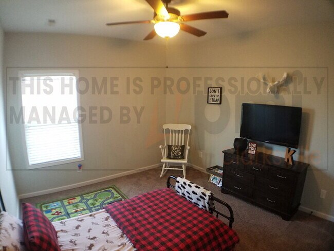 Building Photo - 717 Sleek Fox Dr