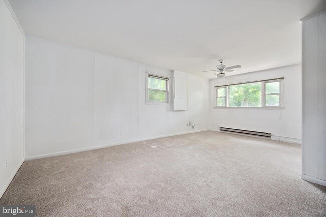 Building Photo - 5708 Dawes Ave